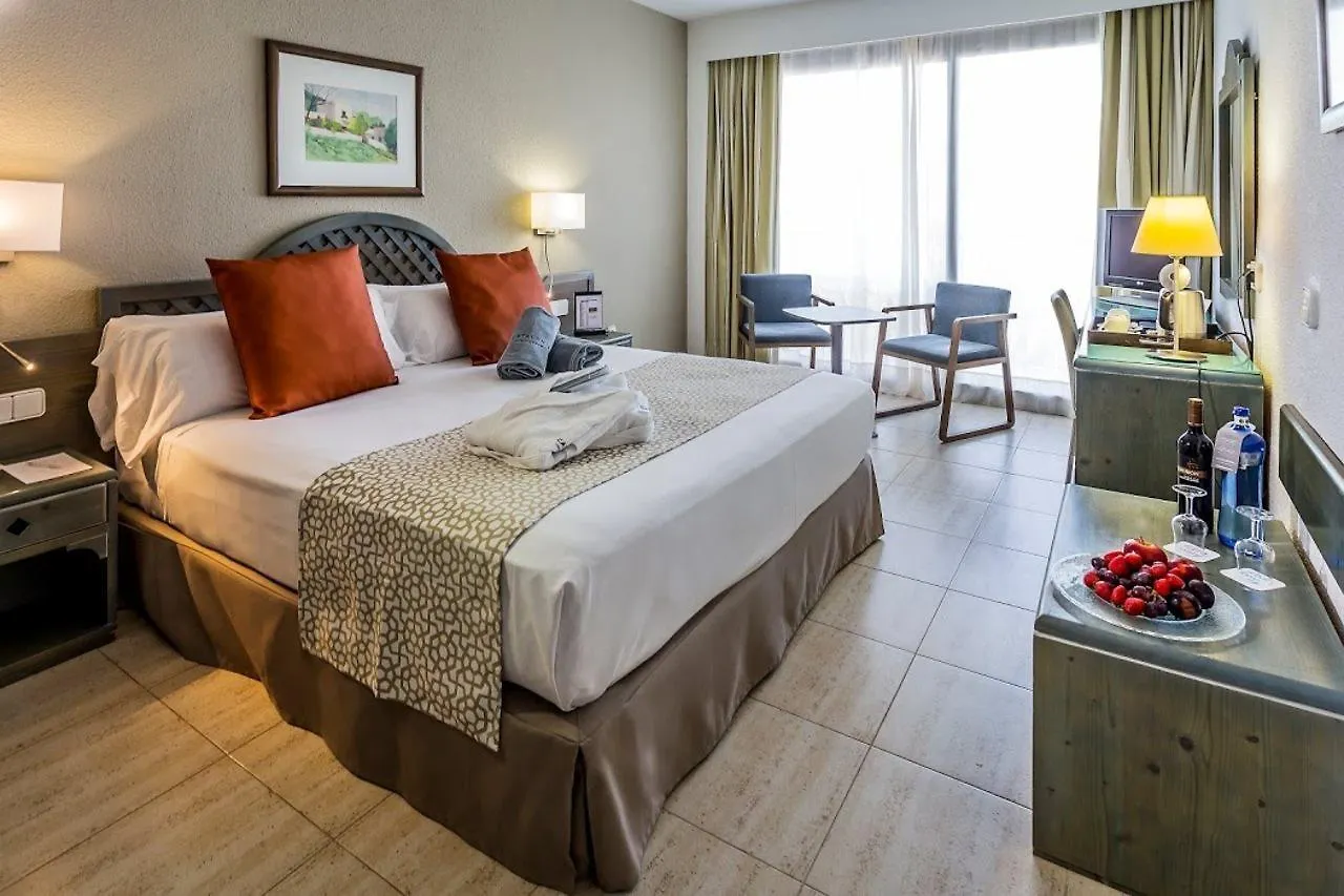 ****  Catalonia Ses Estaques - Adults Only Hotel Santa Eularia des Riu Spanyolország